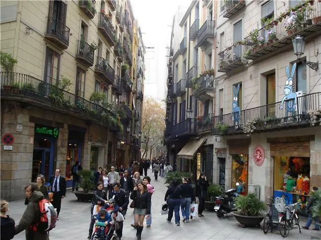 Nice Apartment In The Middle Of Born Barselona